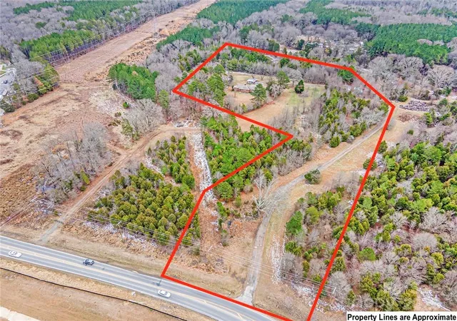 Homes for sale in Charlotte, NC | 13320 Mallard Creek Rd, Charlotte, NC 28262 | MLS# 3821991