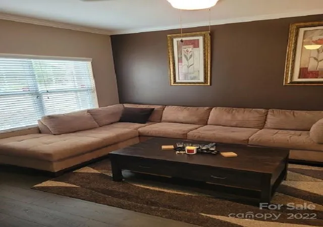 3rd image of 4657 Johnston Oehler Rd, Charlotte, NC 28269 | MLS# 3848301