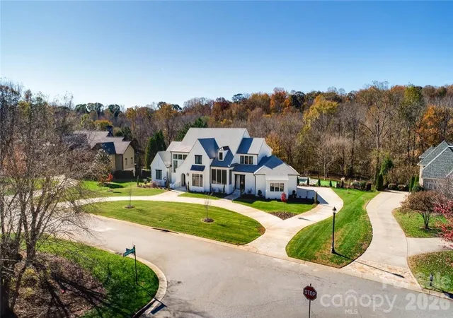 3rd image of 4012 Honey Tree Ln, Concord, NC 28027 | MLS# 3926044