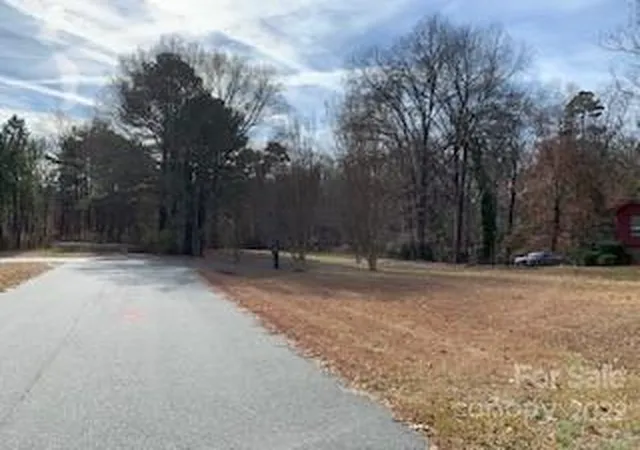 Photo 1 of Land for sale at 2835 Alexander Rd, Charlotte, NC 28262 | MLS# 3933157 | Listing updated on 2026-05-14