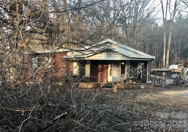 7th image of 605 Dallas Stanley Hwy, Dallas, NC 28034 | MLS# 3939336