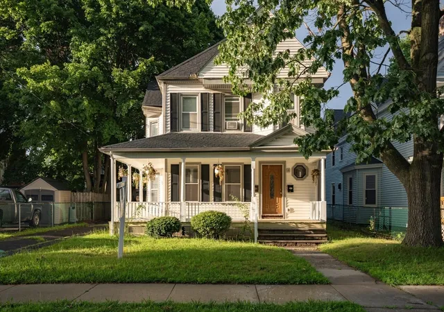 1st image of 51 View St, Holyoke, MA 01040 | MLS# 73567220