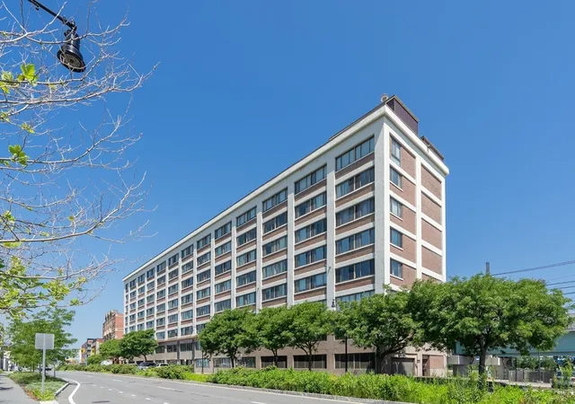 2nd image of 169 Monsignor Obrien Hwy #715, Cambridge, MA 02141 | MLS# 73556204
