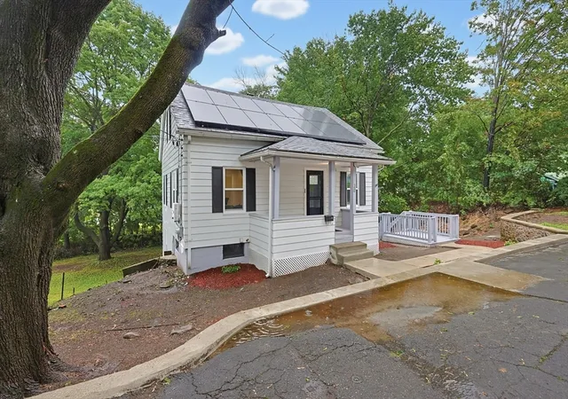 Homes for sale in Fitchburg, MA | 30 Clark Road, Fitchburg, MA 01420 | MLS# 73547778