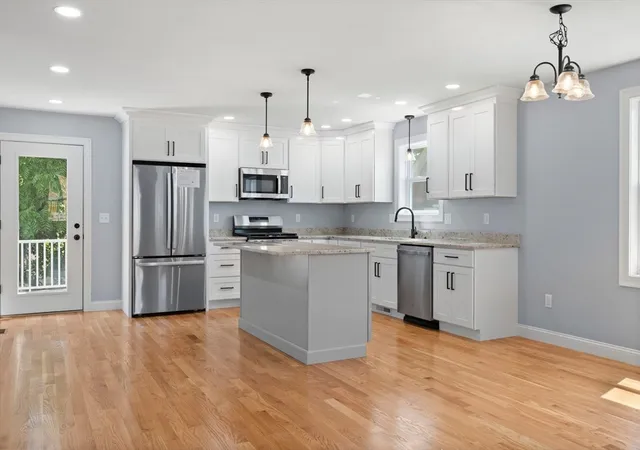 Photo 4 of Condo for sale at 30 Quigley Ave #30, North Chelmsford, MA 01863 | MLS# 73563925 | Listing updated on 2026-09-14