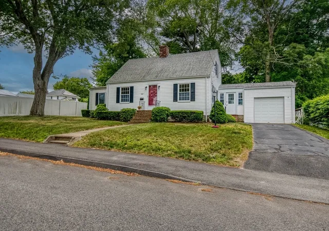 Homes for sale in Randolph, MA | 8 Stevens Terrace, Randolph, MA 02368 | MLS# 73537360