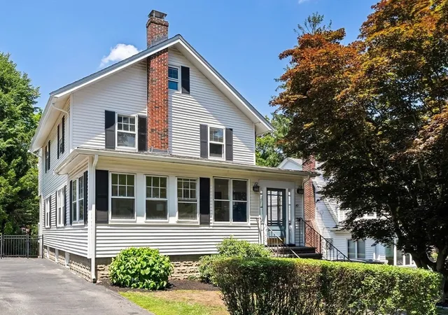 Homes for sale in Arlington, MA | 49 Walnut Street, Arlington, MA 02476 | MLS# 73546555