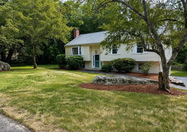 Homes for sale in Ashland, MA | 6 Fox Hill Road, Ashland, MA 01721 | MLS# 73538183