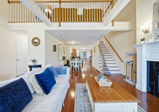 2nd image of 21 Denworth Bell Circle #21, Haverhill, MA 01835 | MLS# 73533220
