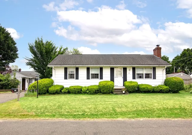 Homes for sale in Chicopee, MA | 77 Granville Ave, Chicopee, MA 01013 | MLS# 73528397