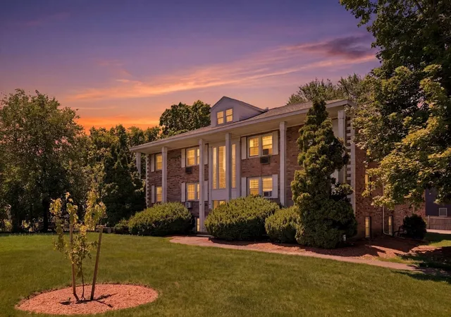 16th image of 53 N Billerica Rd #8, Lowell, MA 01852 | MLS# 73554227