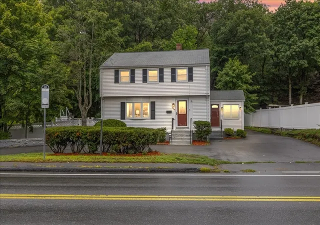 Photo 2 of Single family home for sale at 254 Cambridge Rd, Woburn, MA 01801 | MLS# 73557056 | Listing updated on 2026-09-12