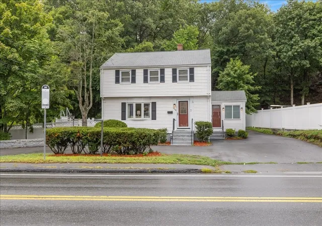Photo 3 of Single family home for sale at 254 Cambridge Rd, Woburn, MA 01801 | MLS# 73557056 | Listing updated on 2026-09-12