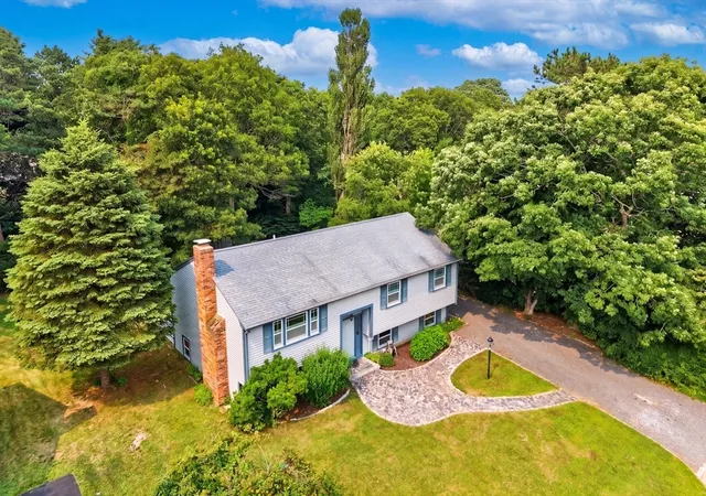 2nd image of 106 Tanglewood Dr, East Falmouth, MA 02536 | MLS# 73561786