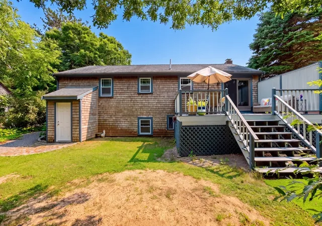 4th image of 106 Tanglewood Dr, East Falmouth, MA 02536 | MLS# 73561786