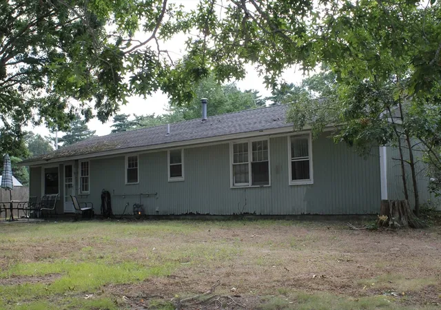3rd image of 7 Christopher Dr, Wareham, MA 02571 | MLS# 73566936