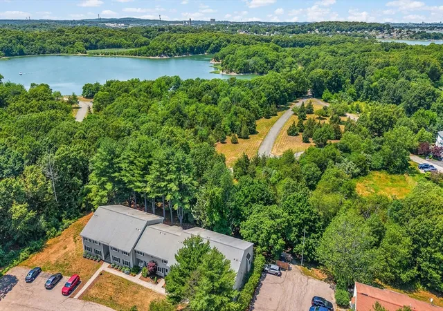Homes for sale in Hingham, MA | 18 Beals Cove Rd #H, Hingham, MA 02043 | MLS# 73544726