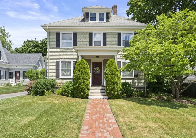 Homes for sale in Abington, MA | 18 Plymouth St, Abington, MA 02351 | MLS# 73546255
