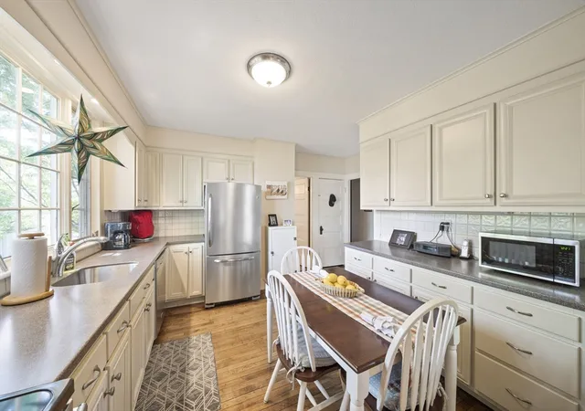 Homes for sale in Abington, MA | 18 Plymouth St, Abington, MA 02351 | MLS# 73546255