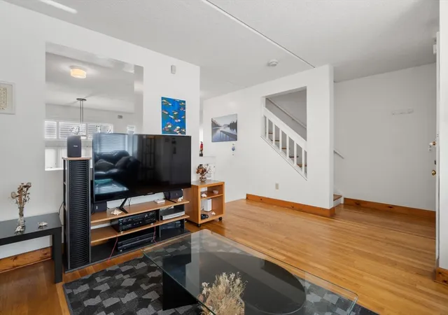 2nd image of 2 Eugene Cir, Boston, MA 02130