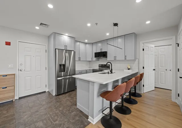 Homes for sale in Peabody, MA | 84 Aborn St, Peabody, MA 01960