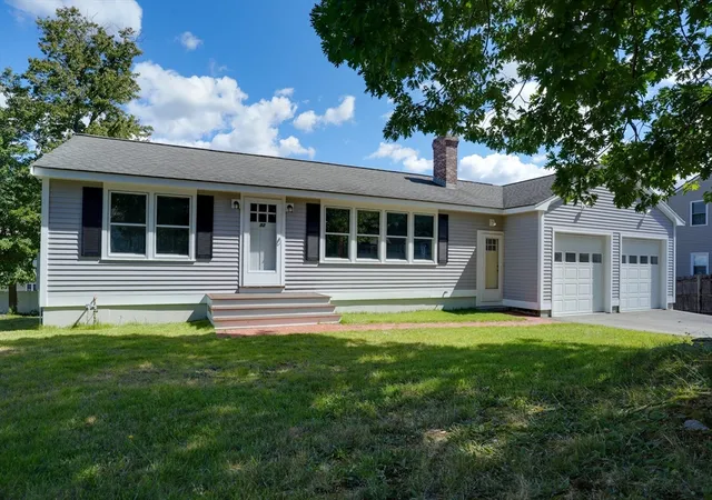 Photo 2 of Sale Pending at 32 Lantern Ln, Burlington, MA 01803 | MLS# 73568653 | Listing updated on 2026-10-01
