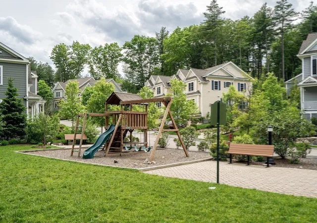 2nd image of 37 Jefferson Dr, Lexington, MA 02420