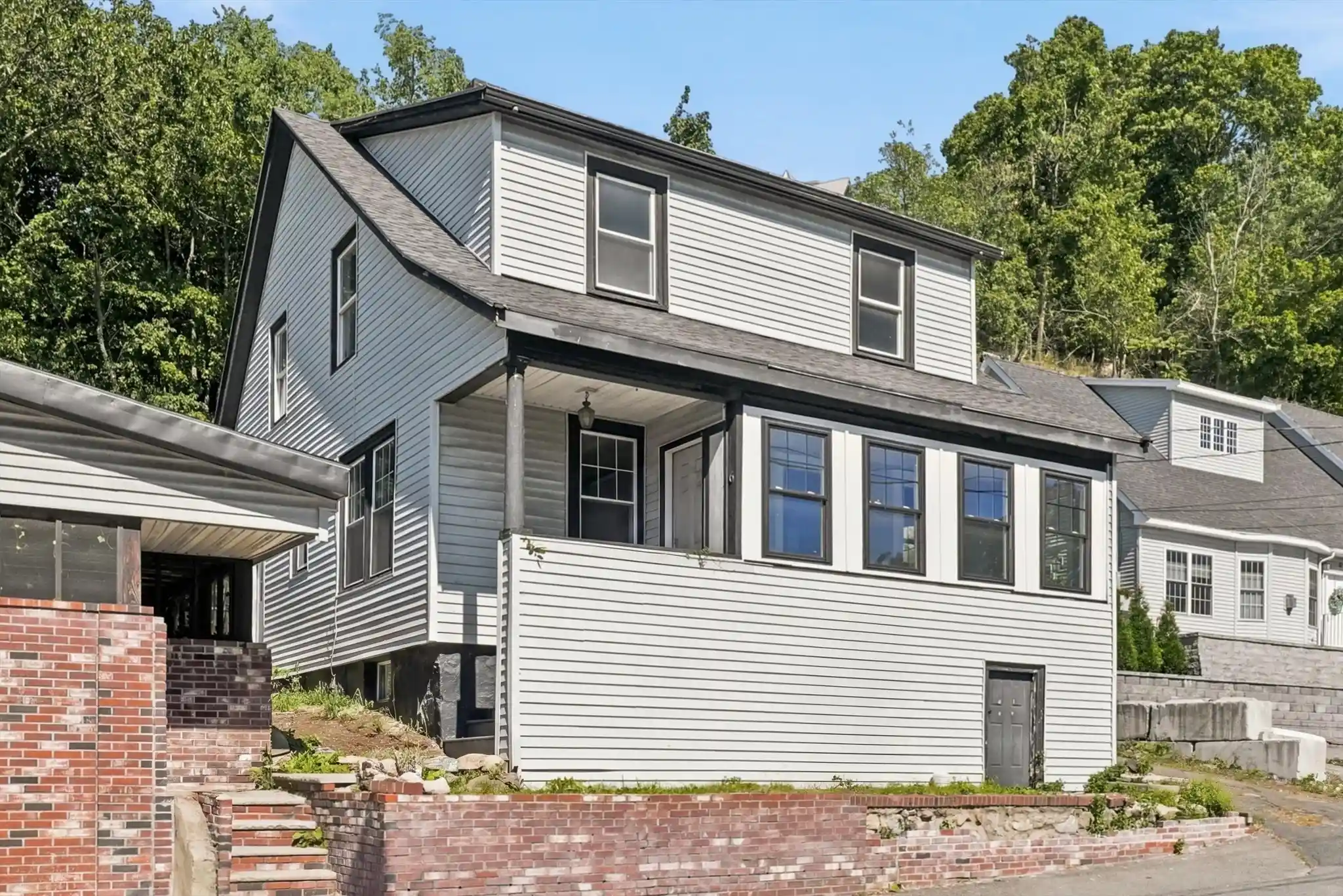 Single family home for sale at 6 Cliff St, Lynn, MA 01905 | MLS# 73577745