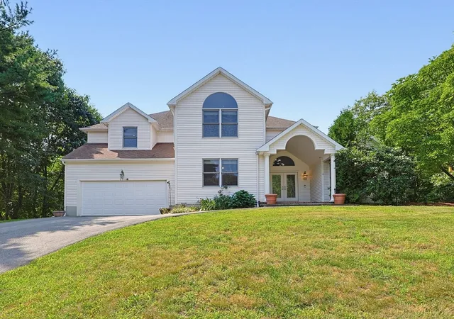 Photo 1 of Single family home for sale at 250 Palisades Cir, Stoughton, MA 02072 | MLS# 73563533 | Listing updated on 2026-09-18