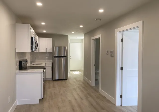 2nd image of 168 Cottage St #302, East Boston, MA 02128 | MLS# 73557044