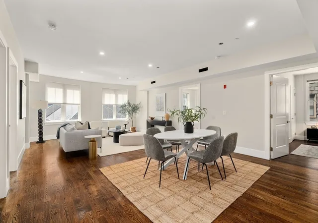 2nd image of 10 St George Street #406, Boston, MA 02118 | MLS# 73559493