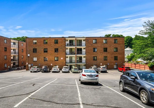 Homes for sale in Malden, MA | 141 Pierce St, Malden, MA 02148 | Houzeo