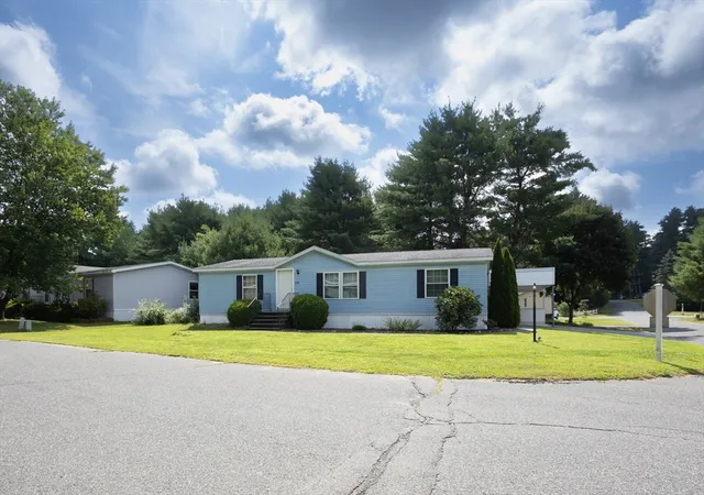 2nd image of 130 Millers River Dr, Athol, MA 01331 | MLS# 73561447