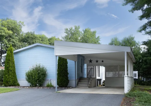3rd image of 130 Millers River Dr, Athol, MA 01331 | MLS# 73561447