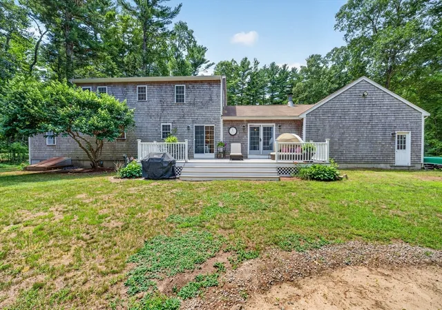 Photo 2 of Sale Pending at 888 Walnut Plain Rd, Rochester, MA 02770 | MLS# 73553437 | Listing updated on 2026-08-11