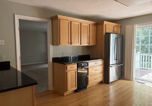 Photo 3 of Sale Pending at 7 Hartswood Dr #41, Haverhill, MA 01830 | MLS# 73568018 | Listing updated on 2026-09-09