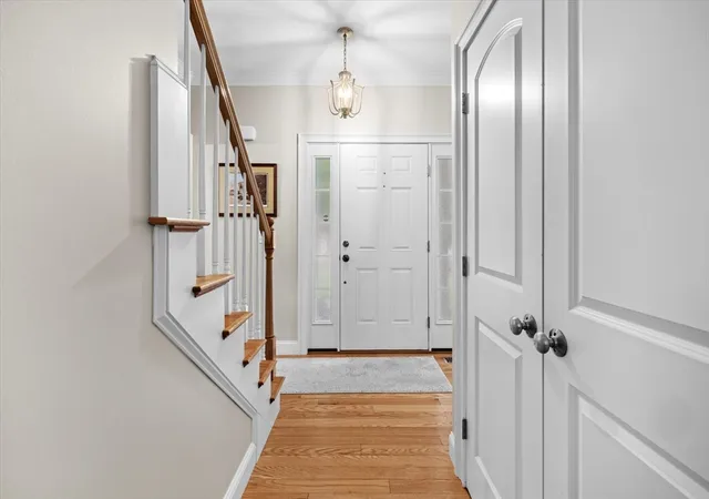 Homes for sale in Northbridge, MA | 304 Quaker St, Northbridge, MA 01534 | MLS# 73539971