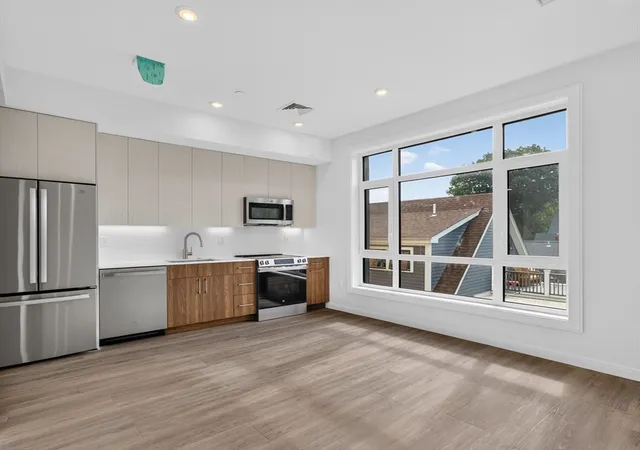 1st image of 13 Warwick St #303, Somerville, MA 02145 | MLS# 73563987