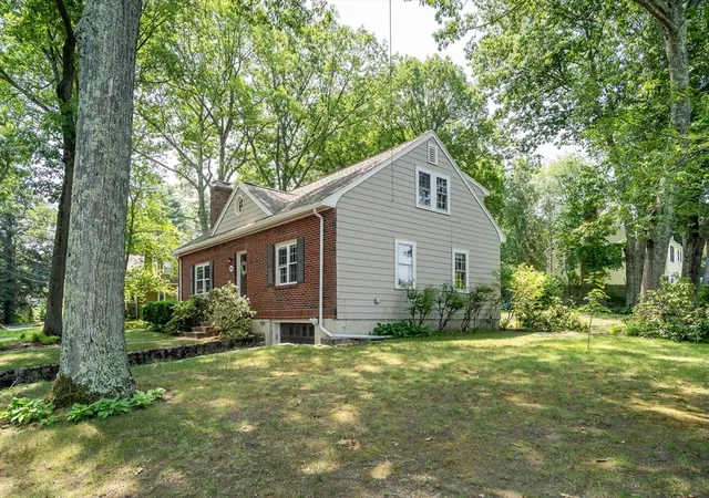 Photo 3 of Sale Pending at 148 Cedar St, Lexington, MA 02421 | MLS# 73547337 | Listing updated on 2026-09-14