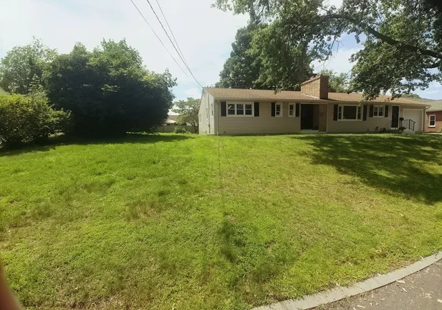 Photo 4 of Single family home for sale at 68 Dayton St, Springfield, MA 01118 | MLS# 73547561 | Listing updated on 2026-09-06