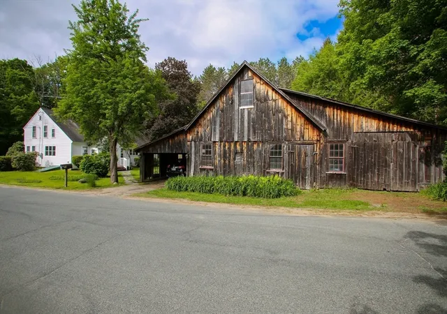 Homes for sale in Charlemont, MA | 31 W Oxbow Rd, Charlemont, MA 01339 | MLS# 73513668