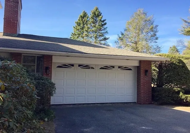 2nd image of 61 Arnold Rd, Pelham, MA 01002 | MLS# 73557210