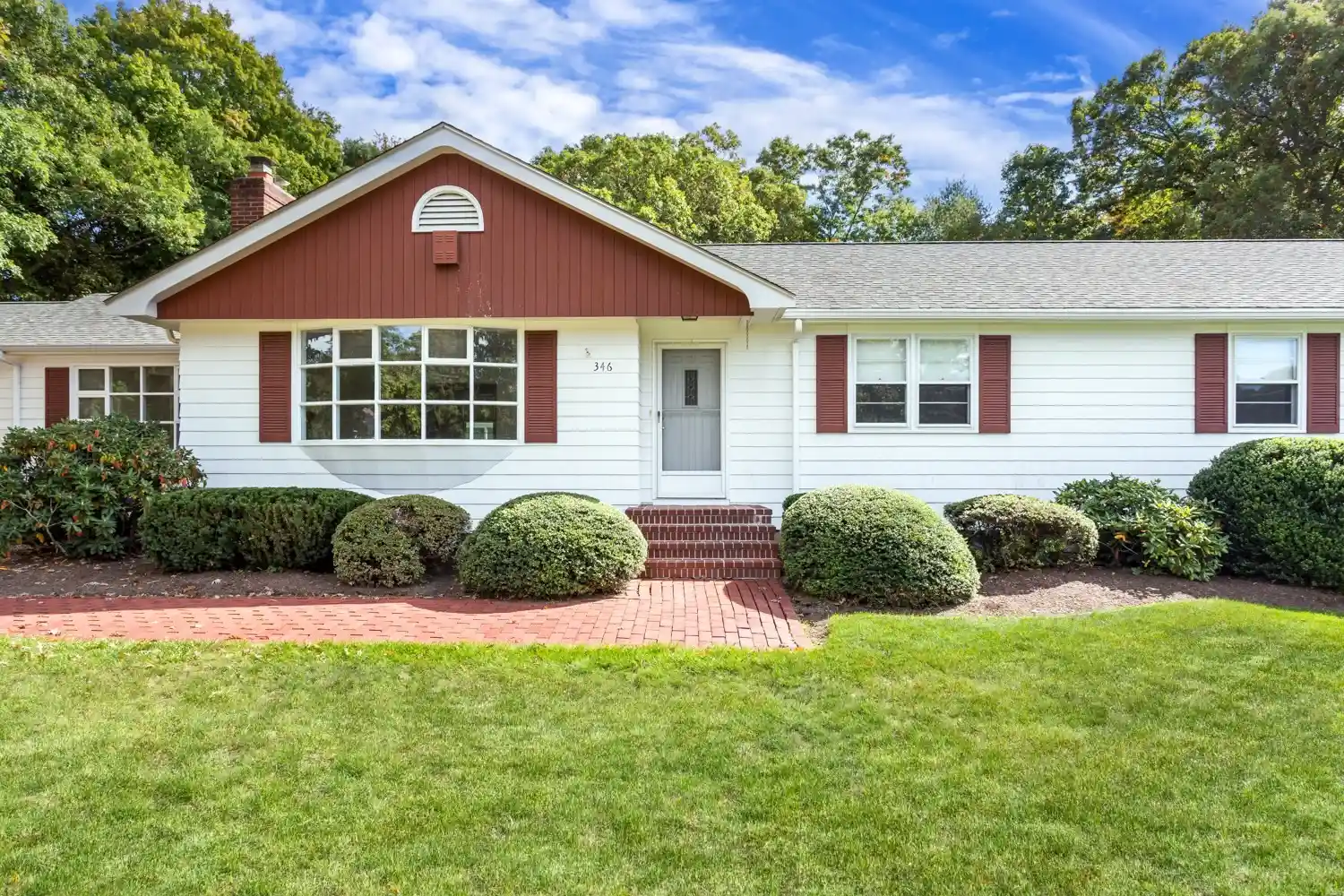 Single family home for sale at 346 Chestnut St, Franklin, MA 02038 | MLS# 73593619