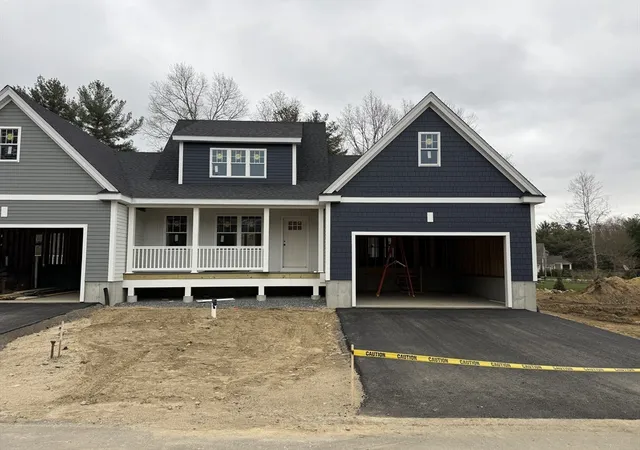 Homes for sale in Duxbury, MA | Unit 3 Harlow Brook Way #3, Duxbury, MA 02332 | MLS# 73511559