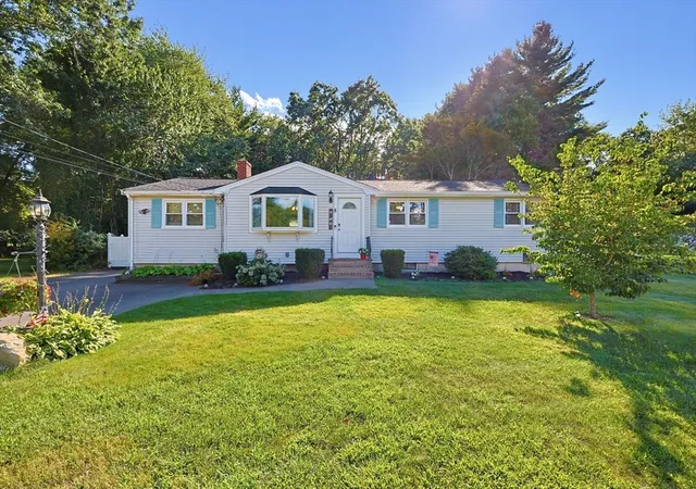 2nd image of 8 Pontiac Rd, Walpole, MA 02081 | MLS# 73568318