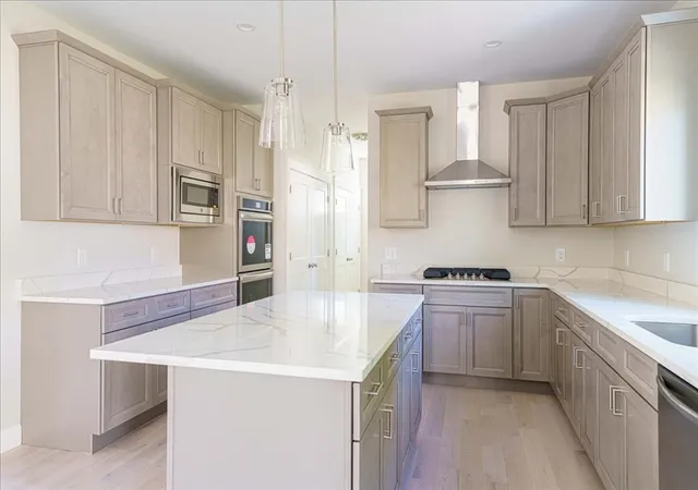 Homes for sale in Northbridge, MA | 121 Valerie Run, Northbridge, MA 01534 | MLS# 73548587
