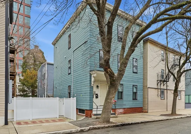 2nd image of 57 Hurley St, Cambridge, MA 02141