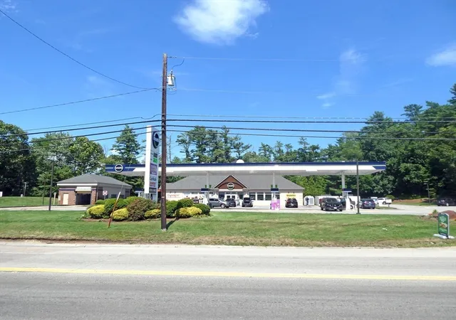 25th image of 450 Wareham Street, Middleboro, MA 02346 | MLS# 73547995