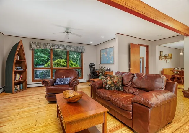 Photo 4 of Single family home for sale at 288 Granite St, Leominster, MA 01453 | MLS# 73557202 | Listing updated on 2026-09-19