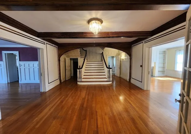 3rd image of 31 Buena Vista Plz, Springfield, MA 01108 | MLS# 73520470